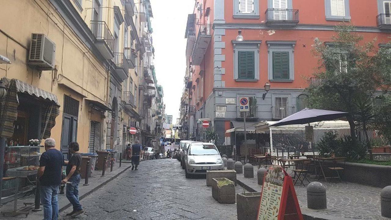 Domus Di Pupa Apartment Napoli Exterior foto